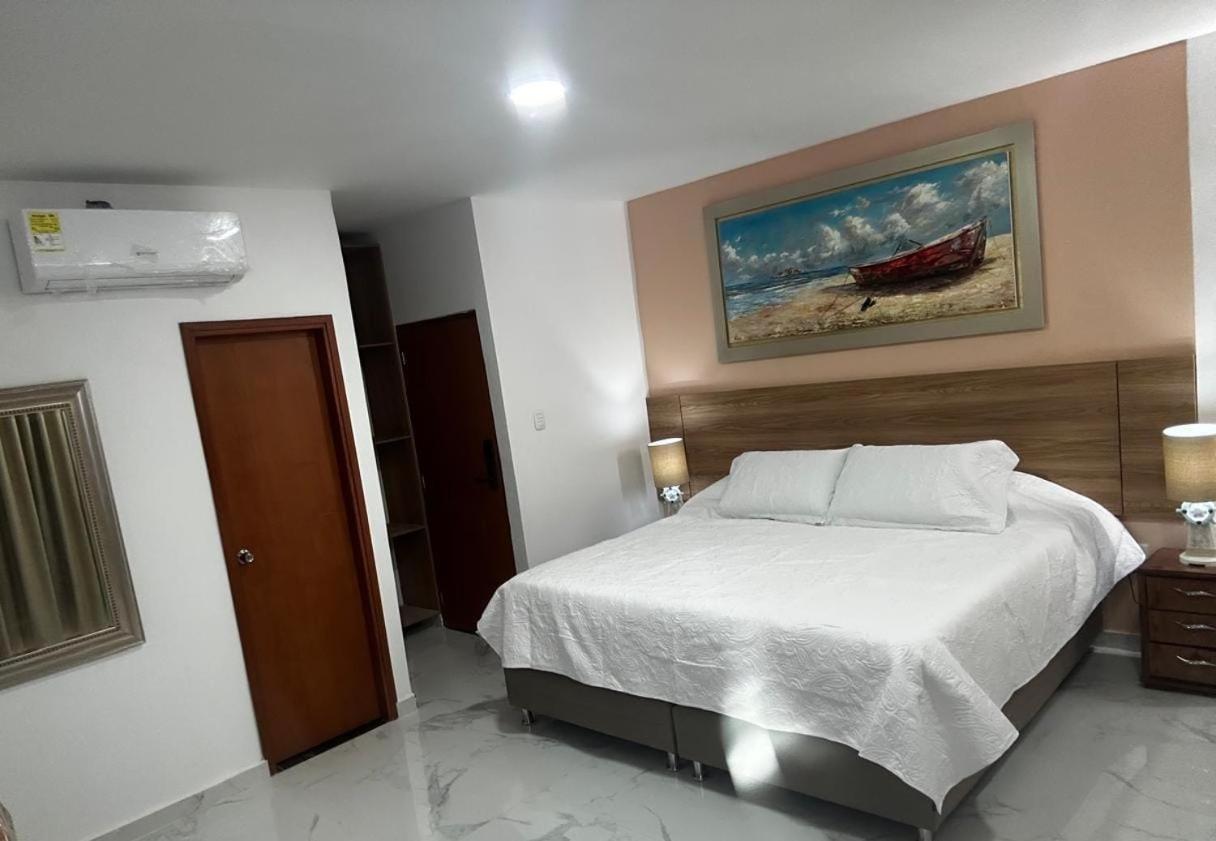 Boutique Olas Marinas Luxury