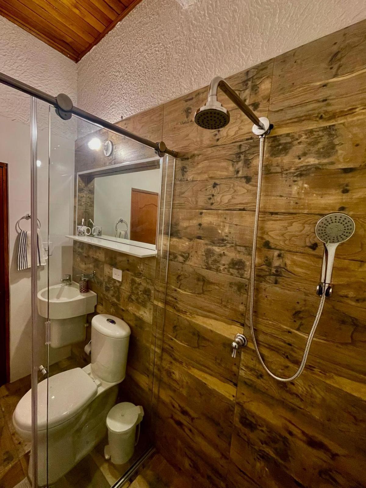 Central-walking Distance To The Beach/downtown+a/c Apartment *