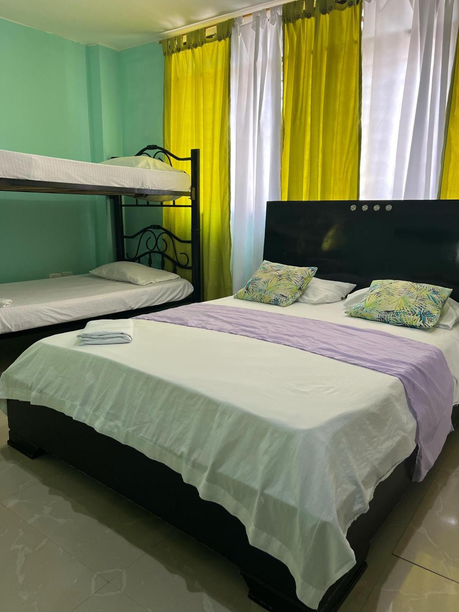 El Exito Guest house *