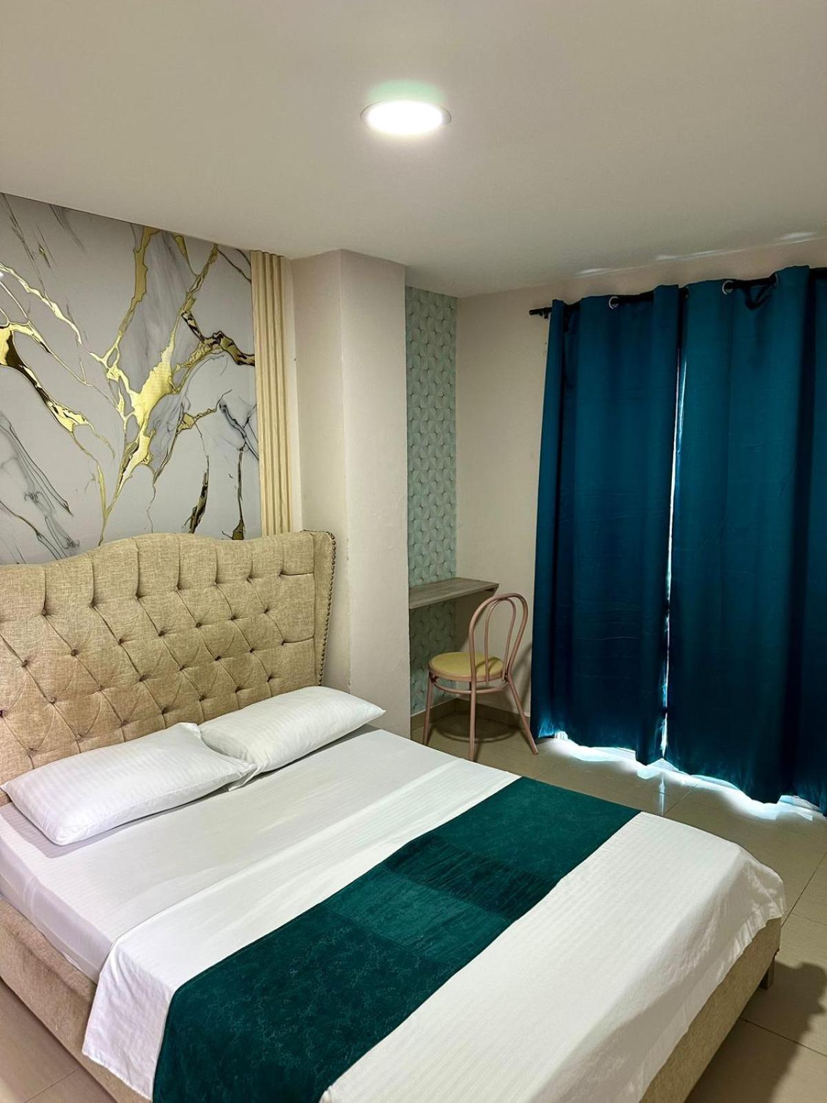 Grand H Rodadero * Santa Marta (Magdalena)