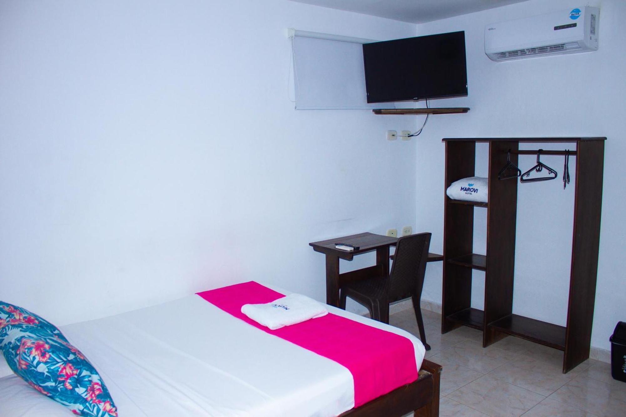 Hotel Marovi