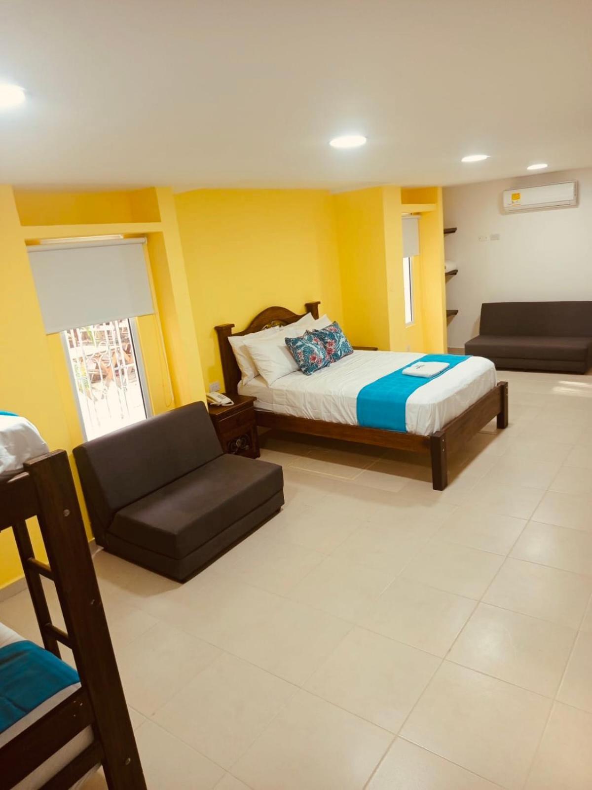 Marovi Hotel 2*