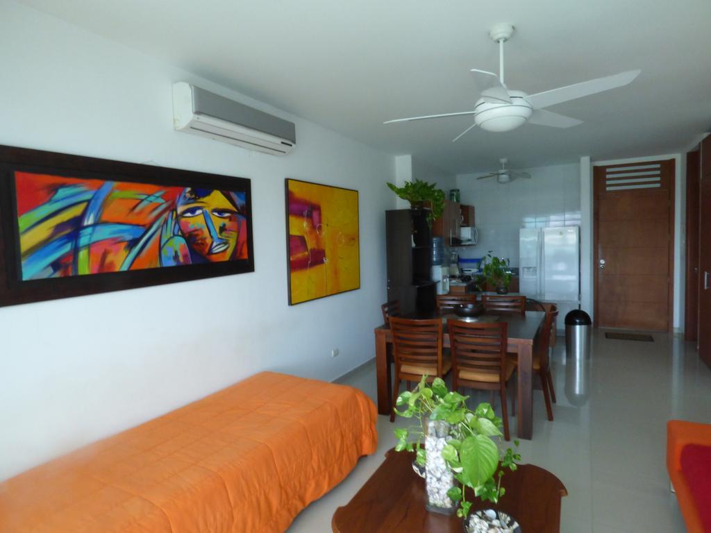 Costa Azul 802 *