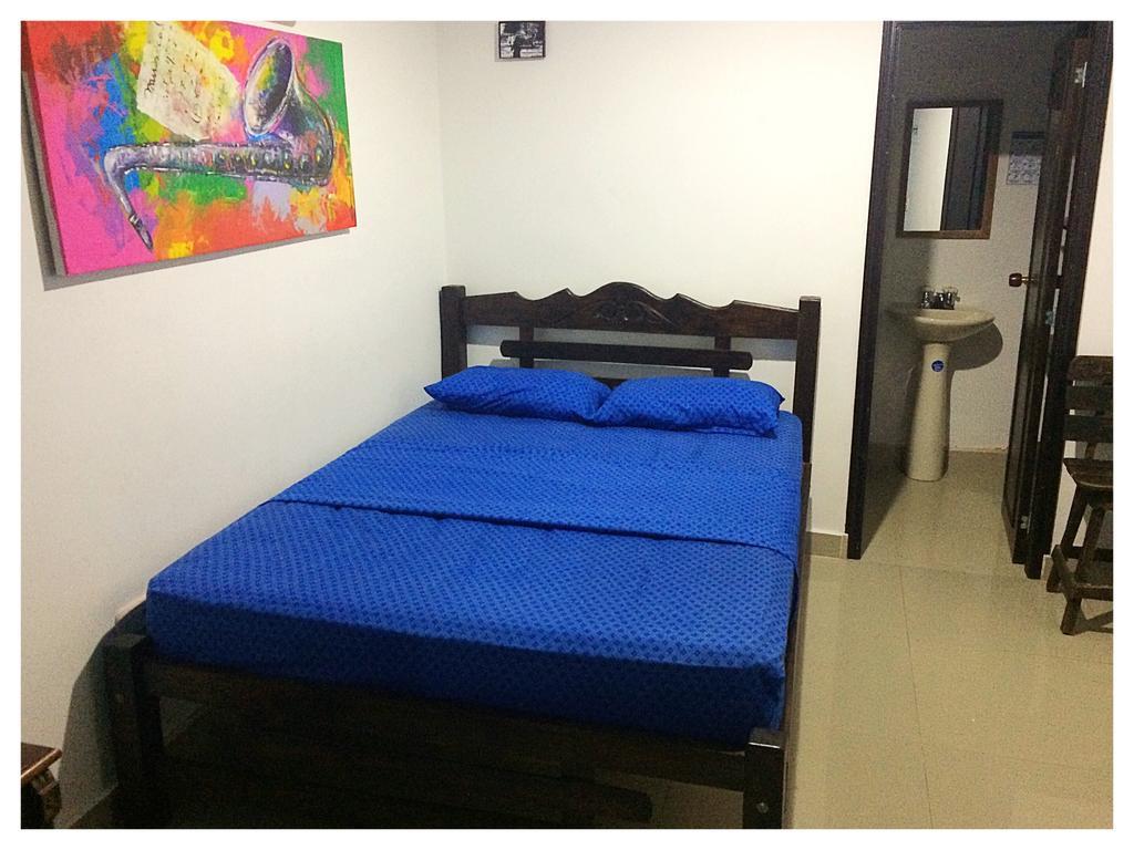 Hostel Santa Maria *