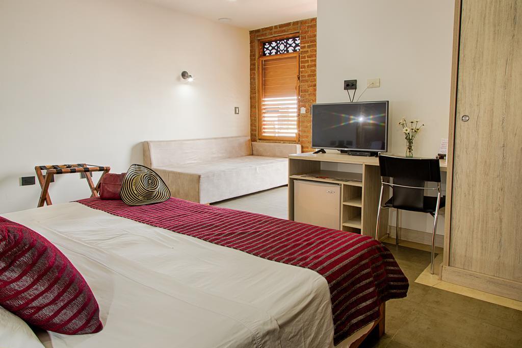 Hotel Boutique Casa Carolina 4*