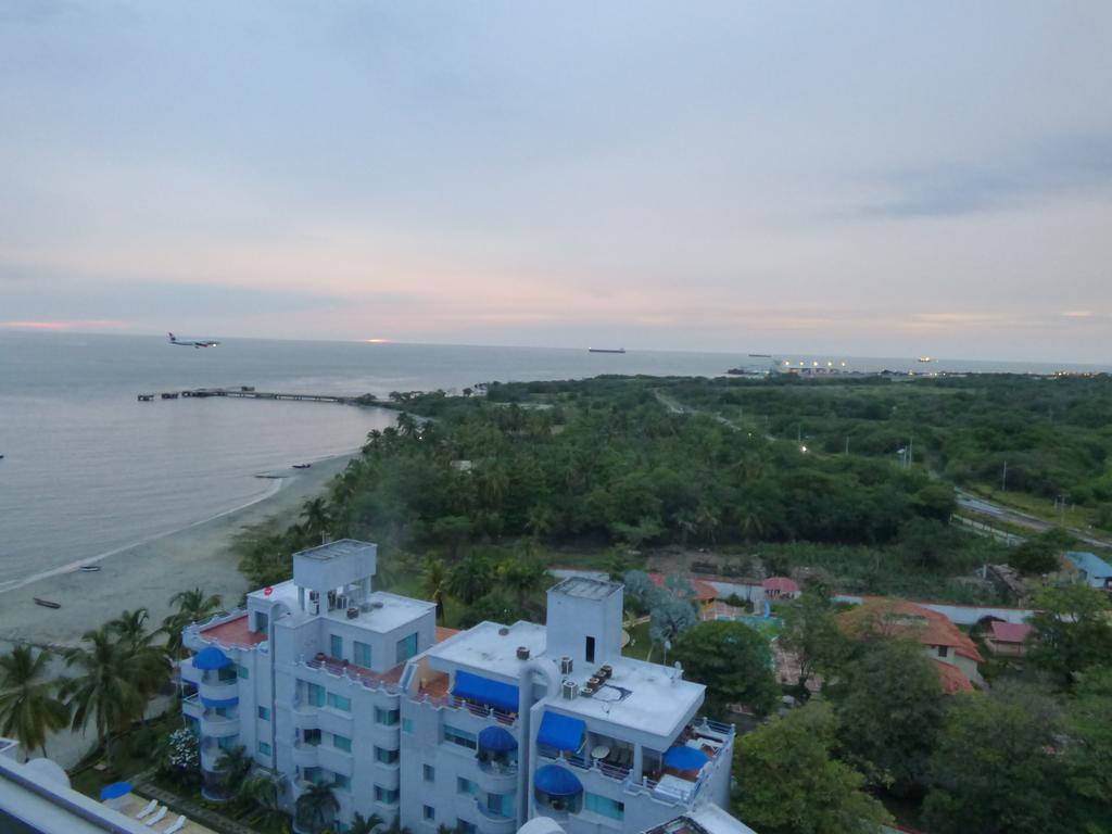 Costa Azul 906 Apartment