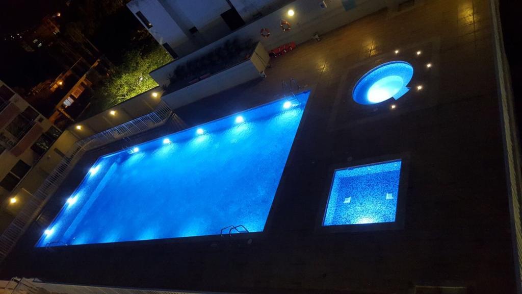 Apartamento En El Rodadero - Cerca A Arrecife Mall Apartment *