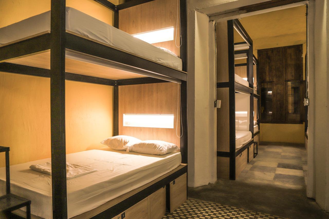 Baboon Hostal *