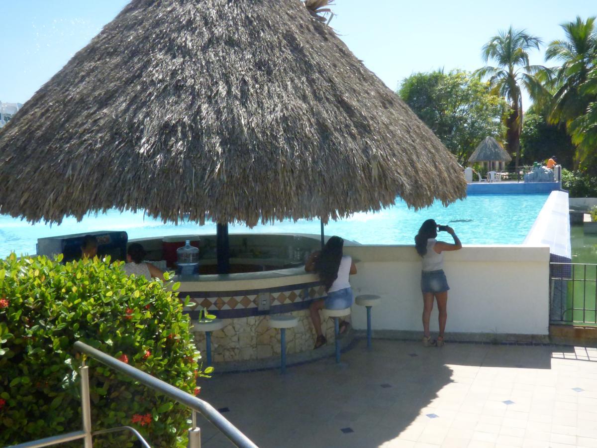 Apartamento Costa Azul 1002 *
