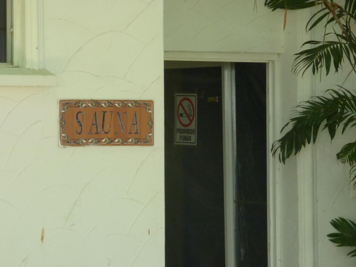 Apartamento Costa Azul 1002 *