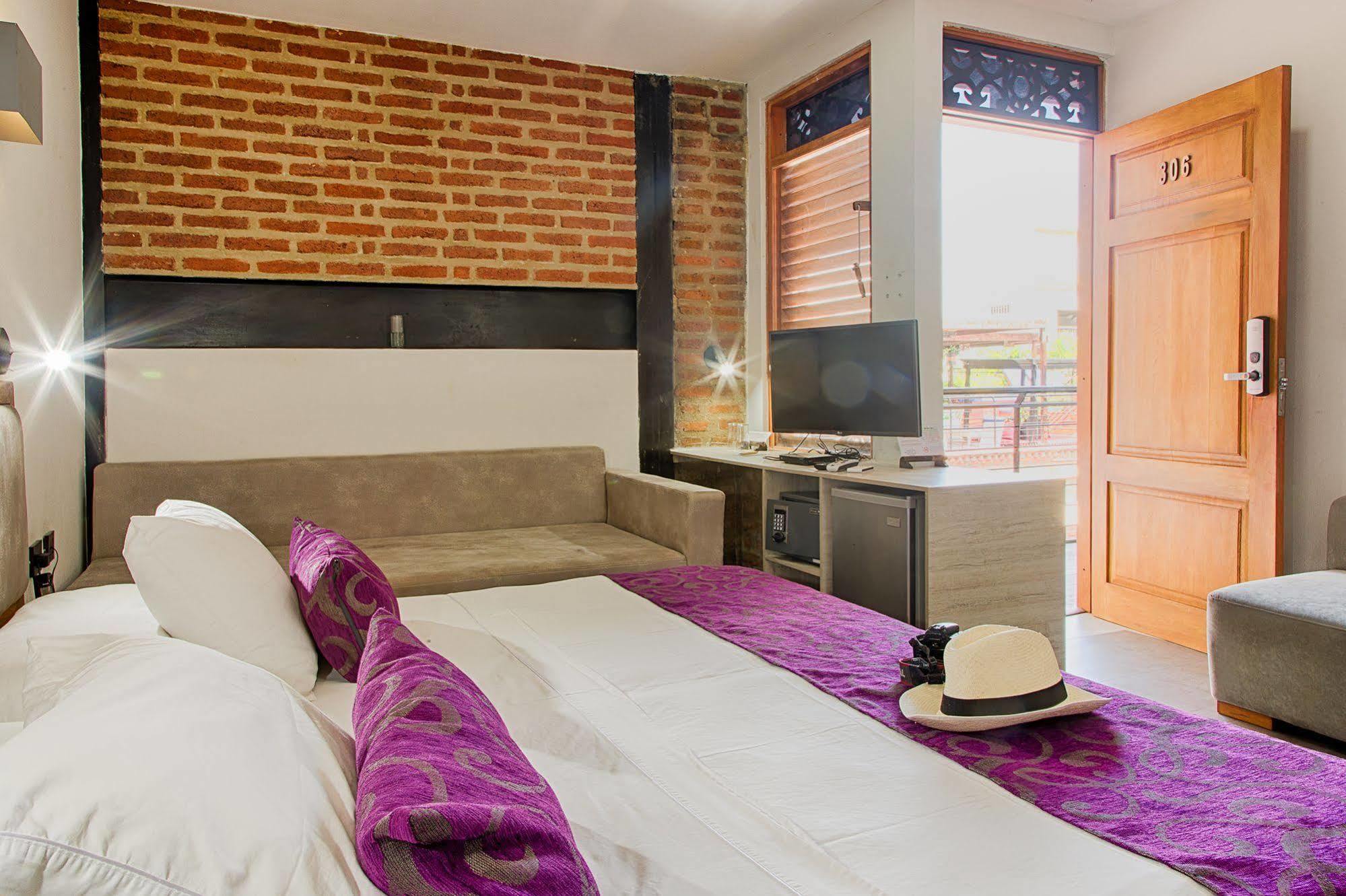 Boutique Casa Carolina Hotel