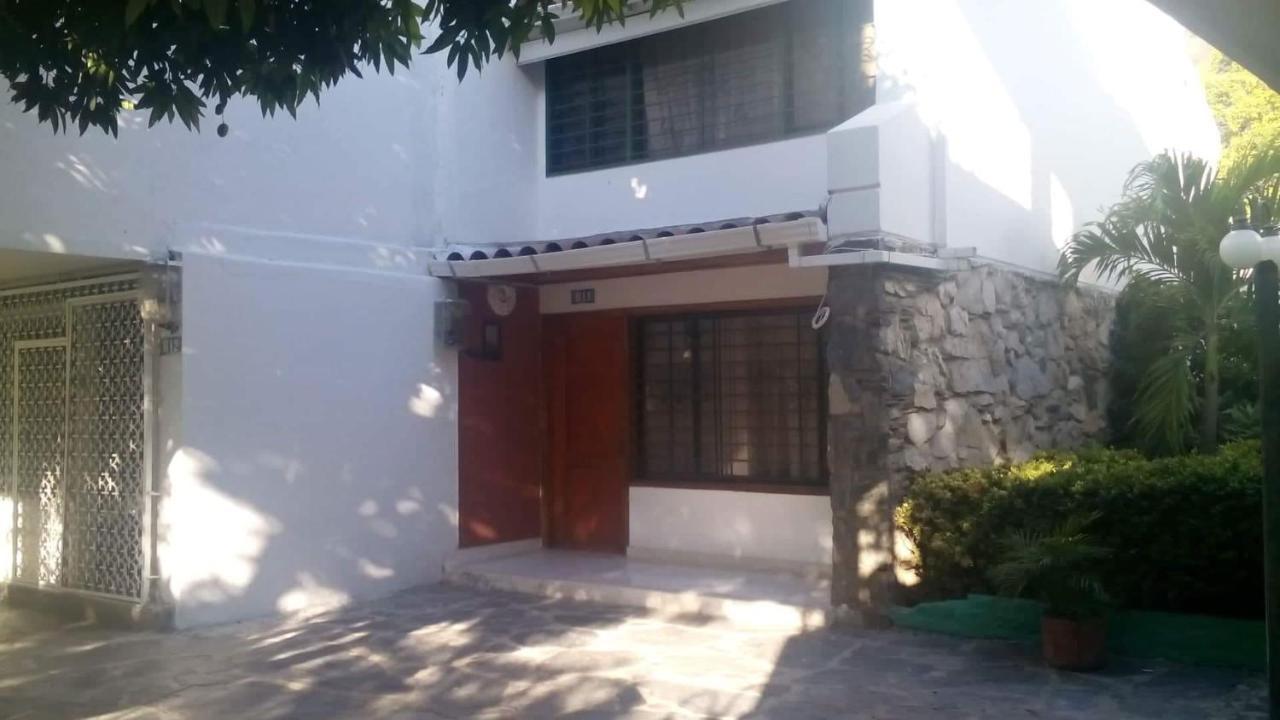 Cabana Los Bungalows Apartment