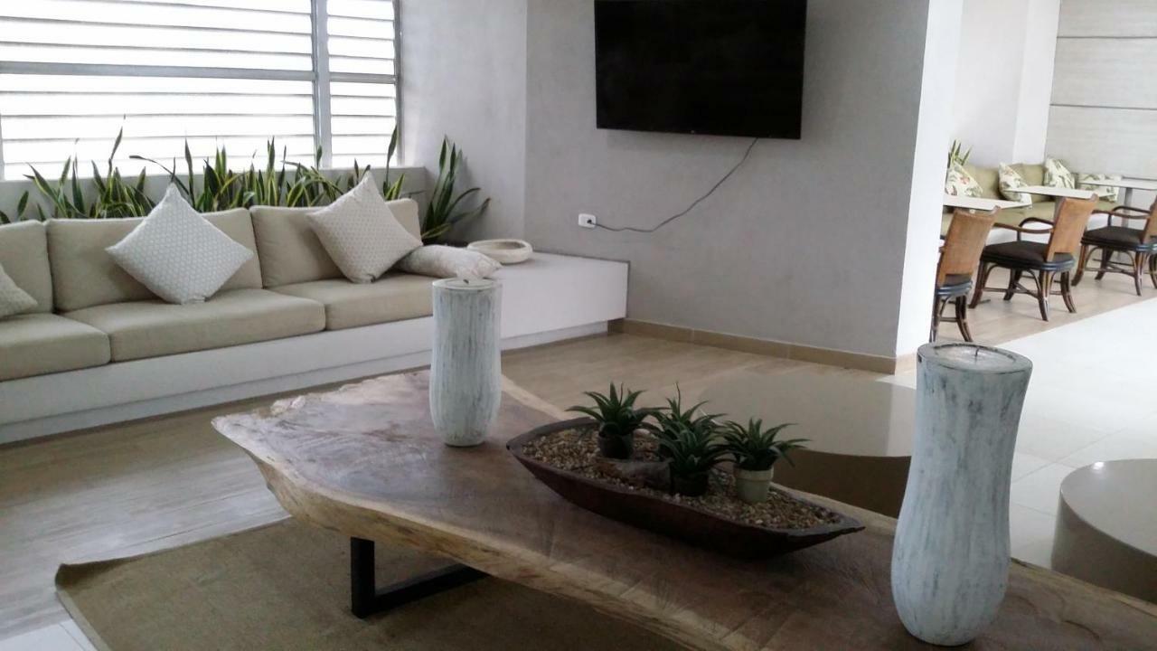 Rodadero Sur Playa Privada Y Zonas Sociales Excelentes *