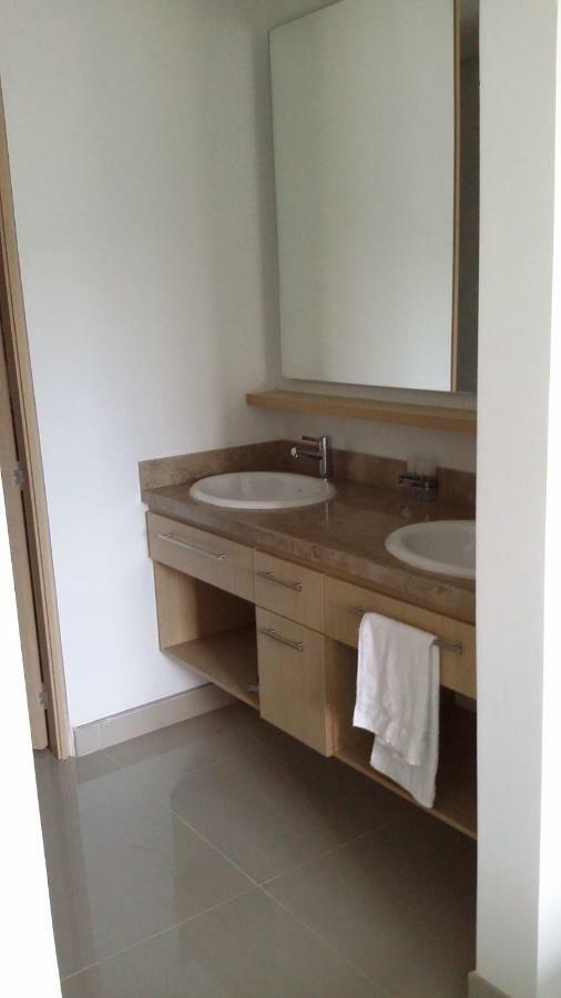 Rodadero Sur Playa Privada Y Zonas Sociales Excelentes