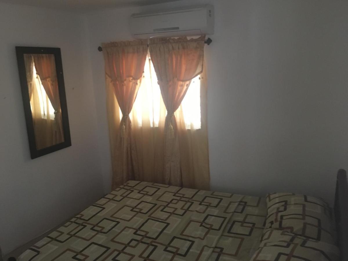 Guest house Olas De Neguanje *