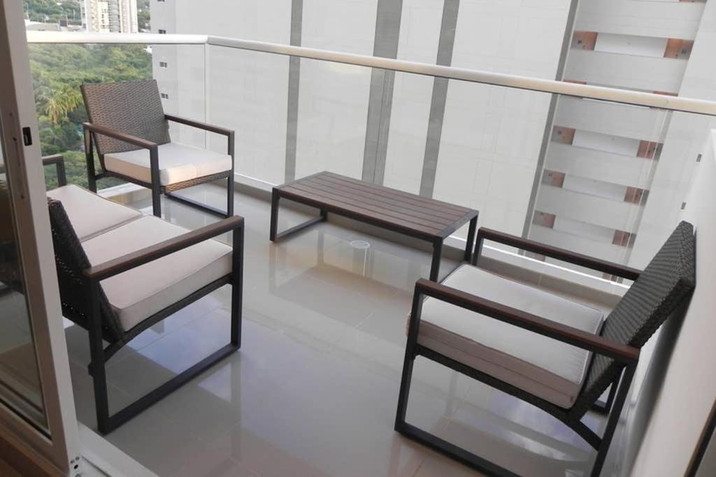 Hermoso Apartamento, Pozos Colorados - Apartment *