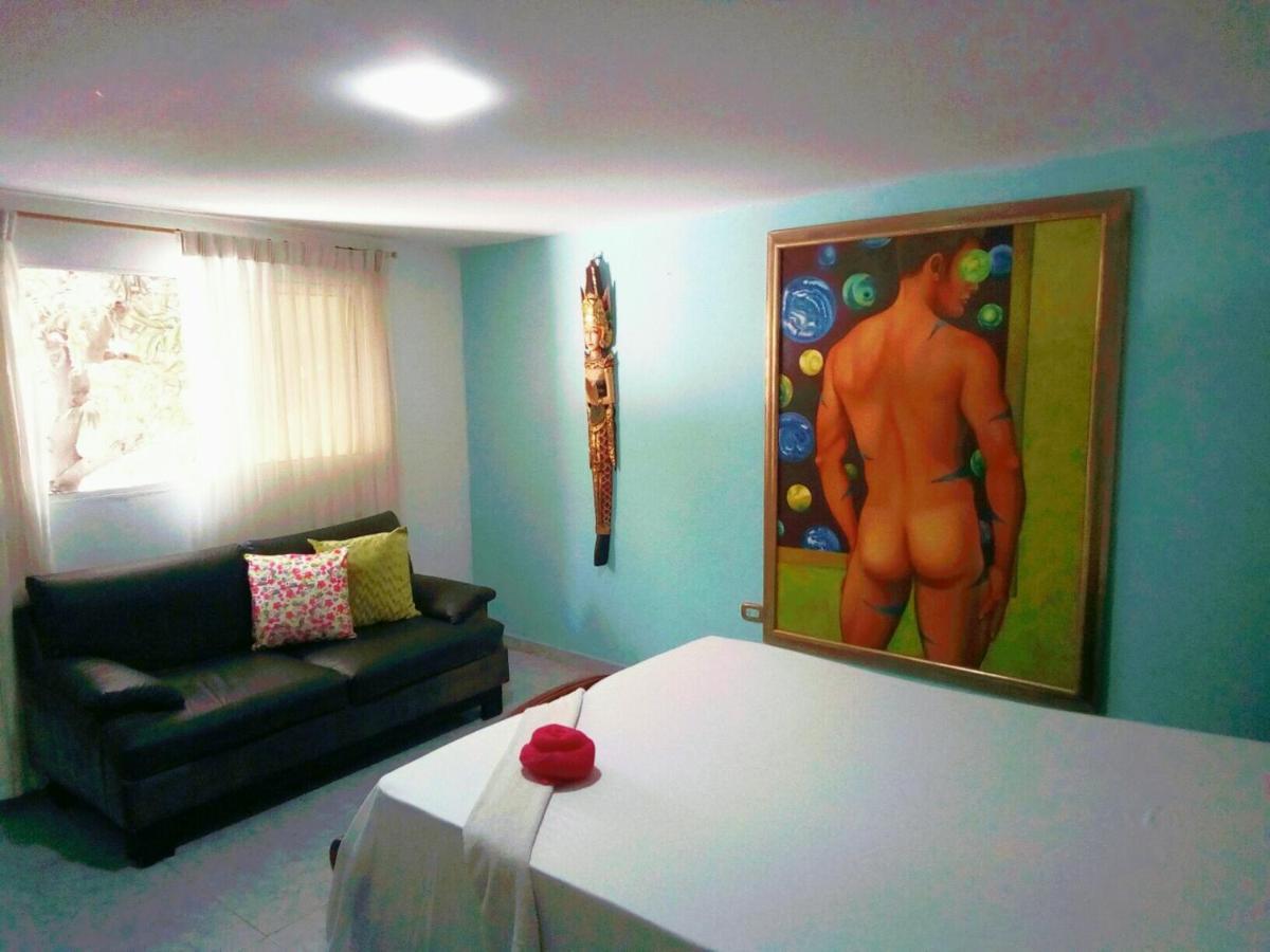 Casa Del Pintor Homestay