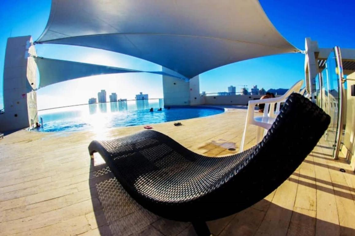Beautiful Sea View Apartment