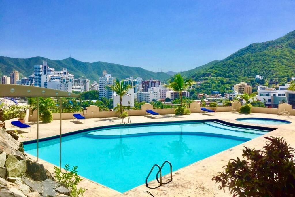 Edificio El Penon Del Rodadero Santa Marta (Magdalena)