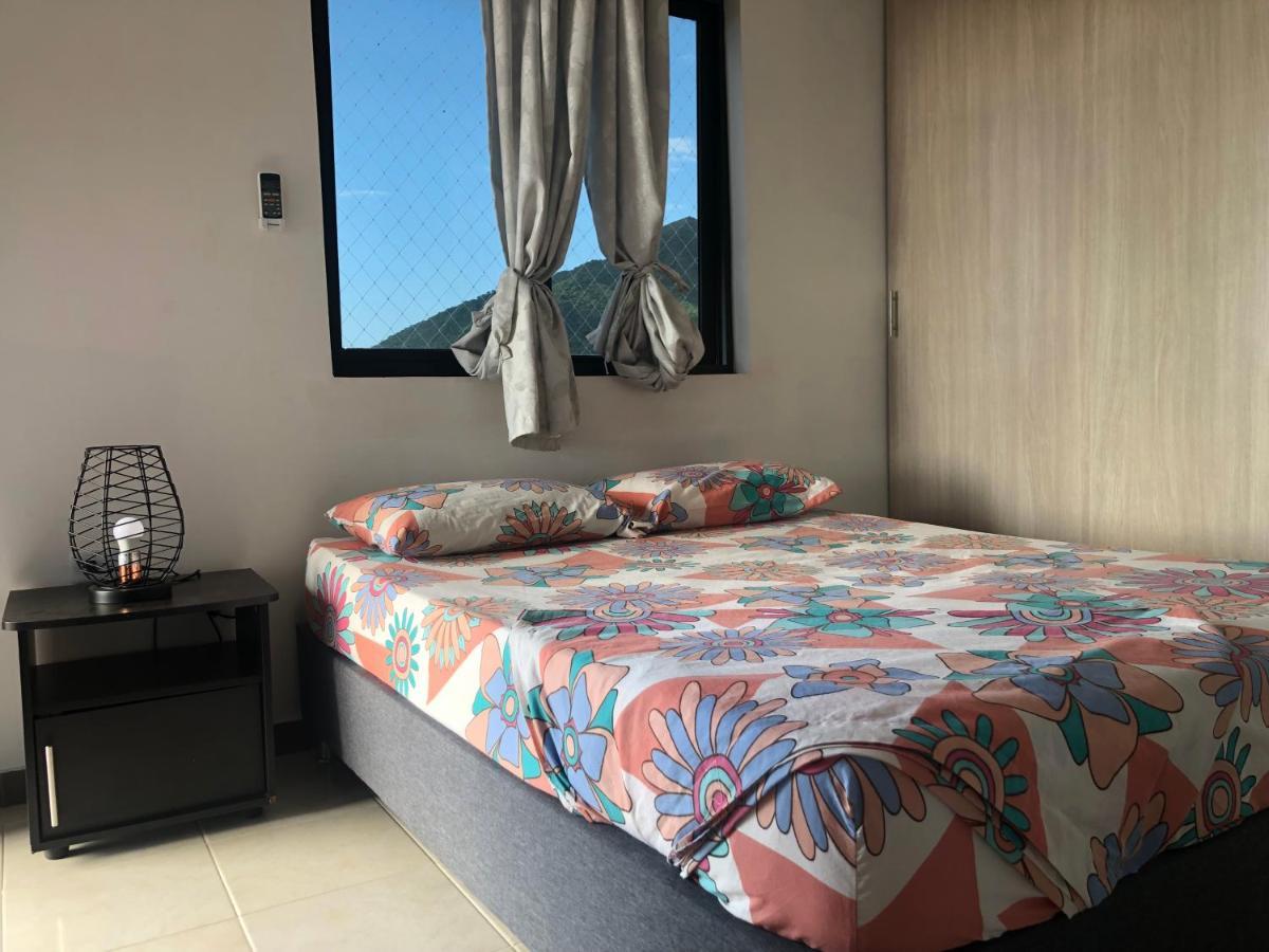 Apartamento 3 Habitaciones, Balcon, Piscina, Vista Al Mar, Tranquilidad Y Descanso * Santa Marta (Magdalena)