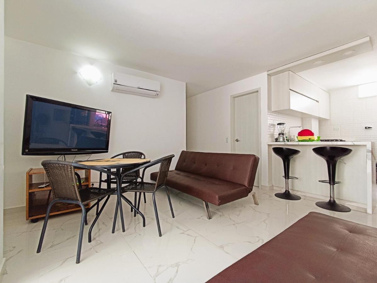 Apartamento Con Balcón - Cerca Al Mar Santa Marta (Magdalena)