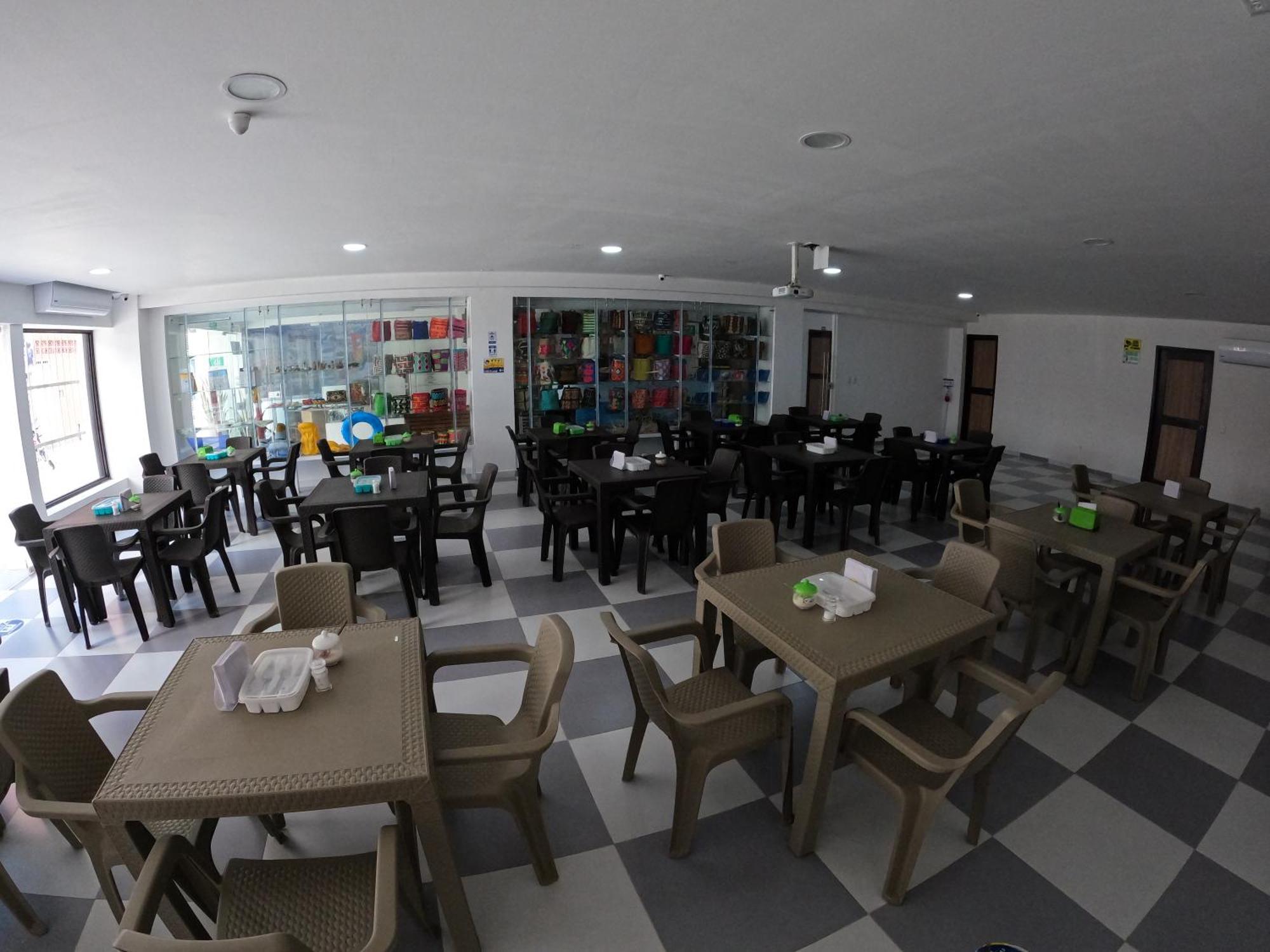 El Olimpo Hotel 2*