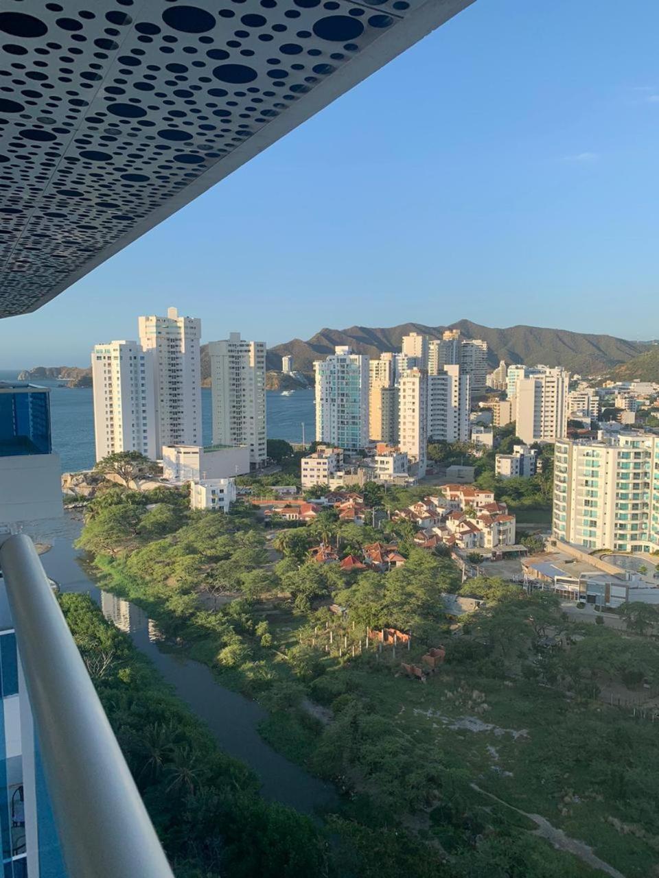 Edificio Reserva Del Mar, 1618, 1614 Y 1714 *
