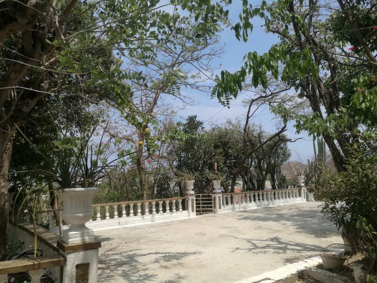 Jardin Etnobotanico Ludovica * Santa Marta (Magdalena)