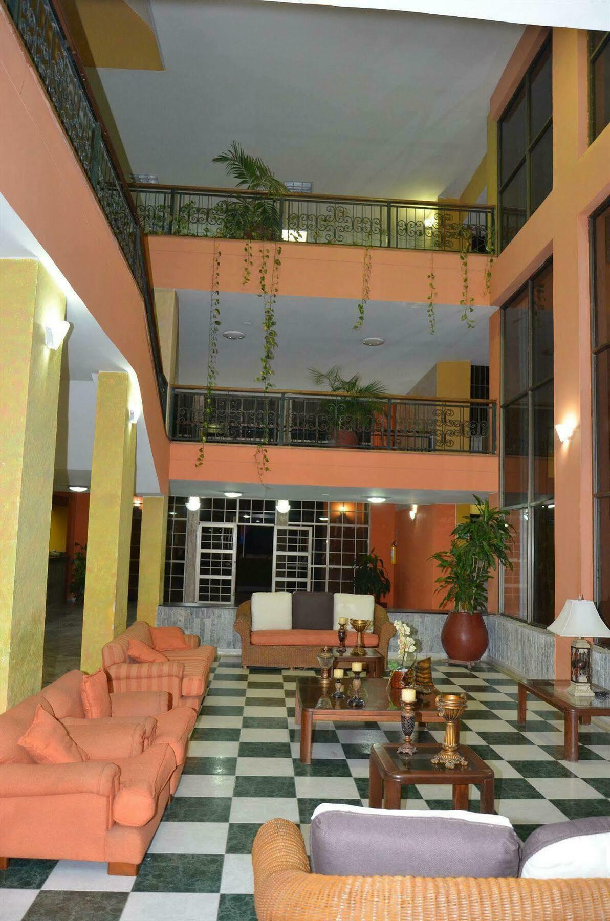 Palmarena Plaza Hotel 3*