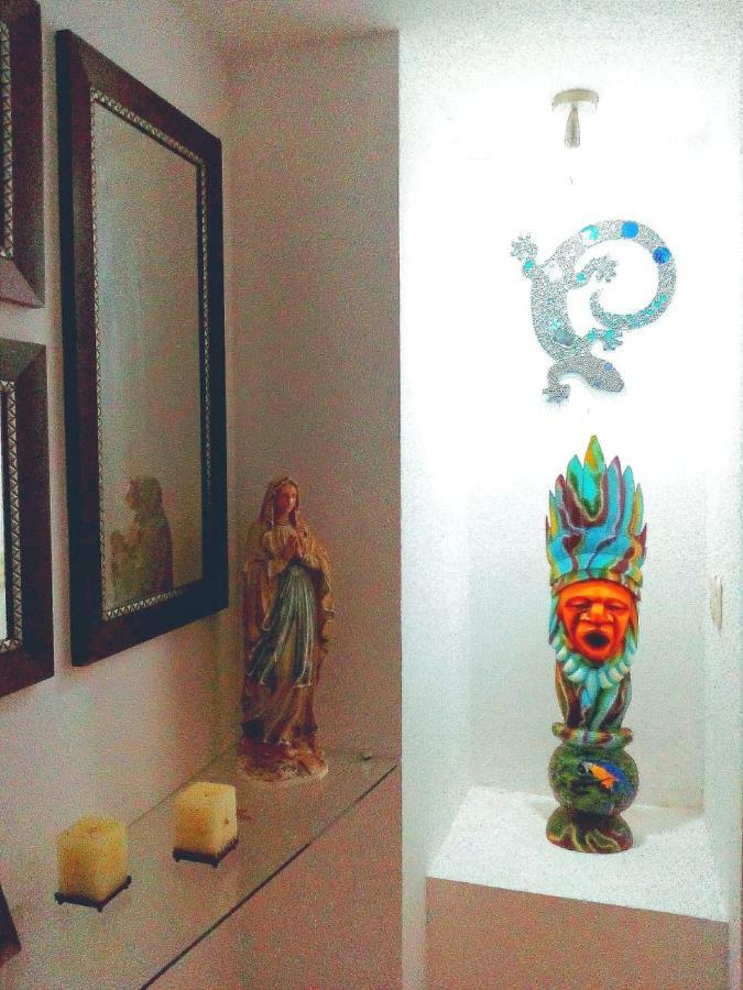 Casa Del Pintor Homestay *